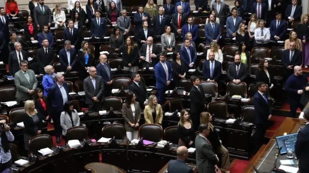 La Cámara de Diputados emplazó a las comisiones a tratar las iniciativas que buscan alivio financiero a los hogares e incentivos a la discapacidad.