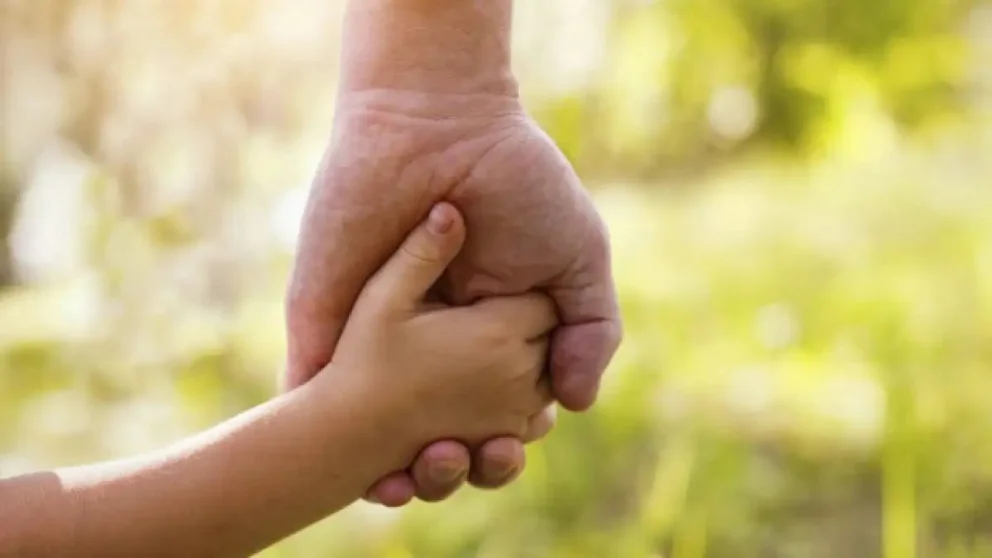 En Argentina, hay aproximadamente 2.200 niños, niñas y adolescentes que esperan una familia. Foto: gentileza.