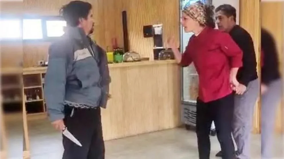 Fue declarado responsable de coacción agravada por el uso de un arma.