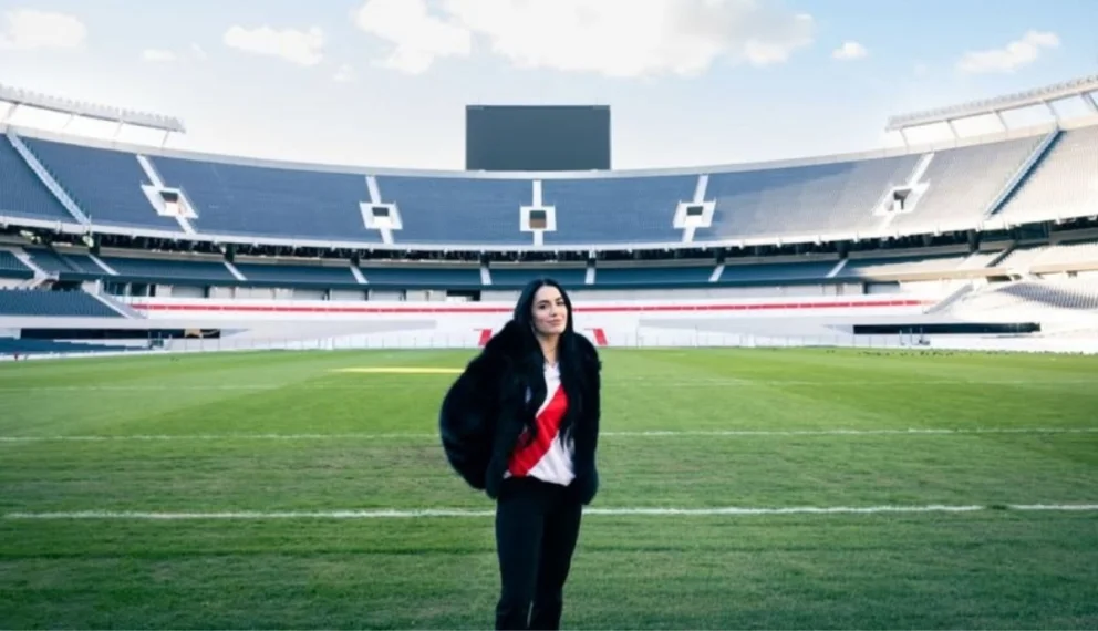 Lali Espósito se enteró en medio de un ensayo de que agotó su tercer River del año y se prepara para un cierre de gira histórico este sábado.