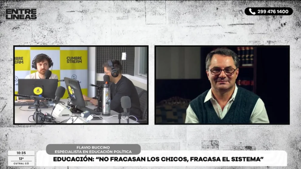 “La aceleración que estamos sufriendo en términos tecnológicos y cambios sociales nos problematiza el objetivo del mundo al que tenemos que formar los chicos”, explicó. Fuente: Cumbre Stream.