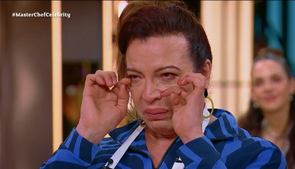 Lizy Tagliani se quebró en MasterChef Celebrity al recordar los sándwiches que llevaba de niña al colegio. (Foto: Telefe)