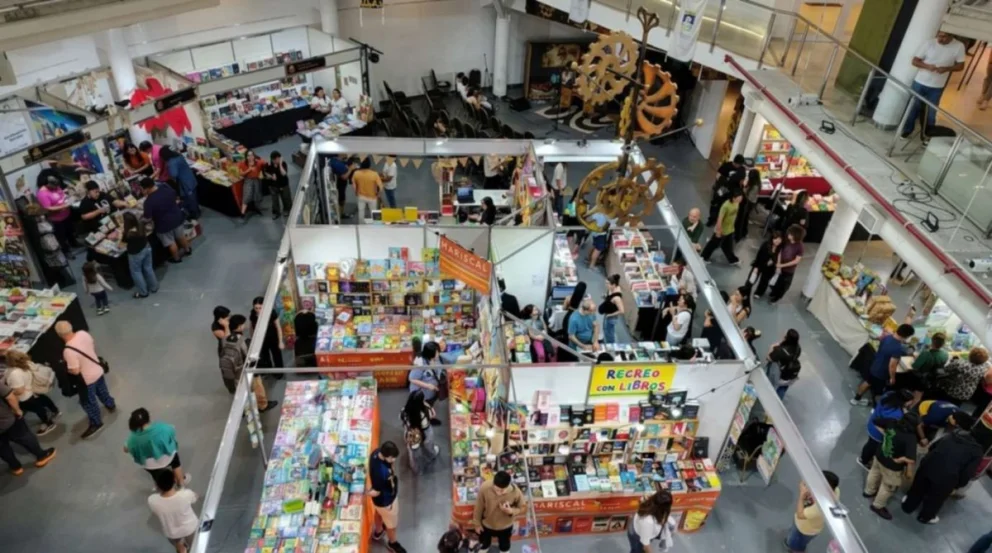 Durante 10 días, la nutrida agenda de la feria irá desde actividades lúdicas hasta presentaciónes de grandes autores. Foto: gentileza.