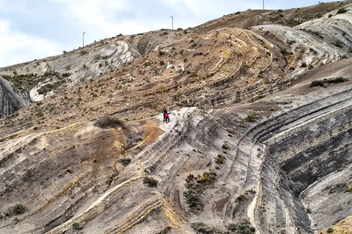 Chos Malal: revisaron con un dron térmico el Cerro de la Virgen por las ...