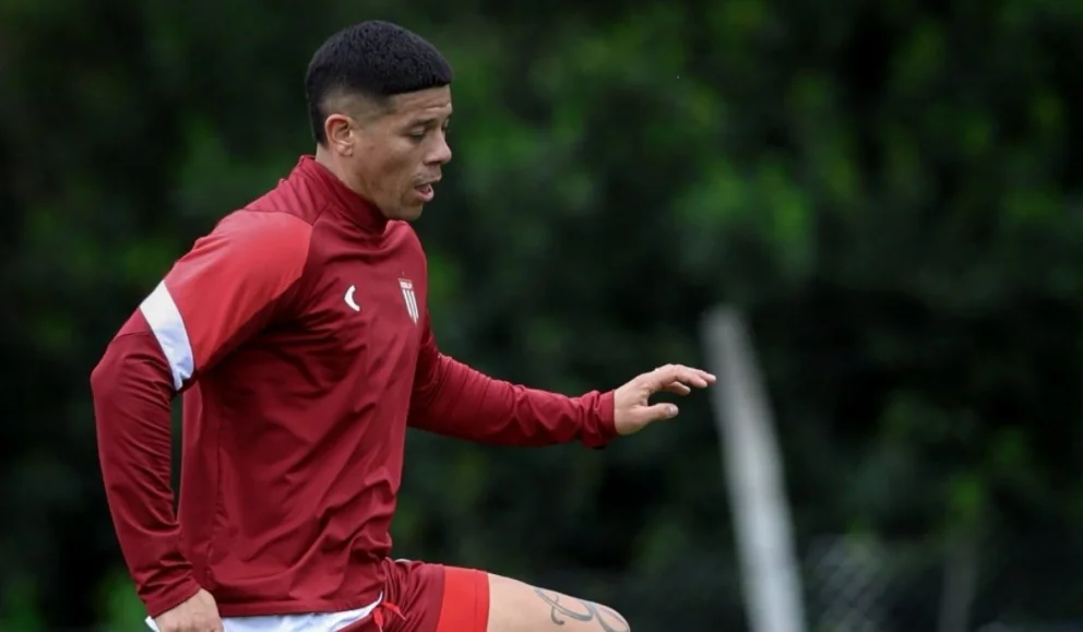 Rojo no podrá jugar contra Flamengo. Foto: Prensa Estudiantes
