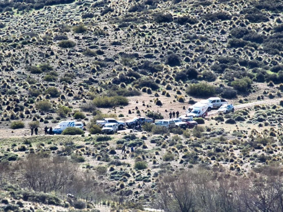 La desaparición se dio en el arroyo Romero, en inmediaciones de la estancia Halcón, a unos 20 kilómetros de Las Lajas.