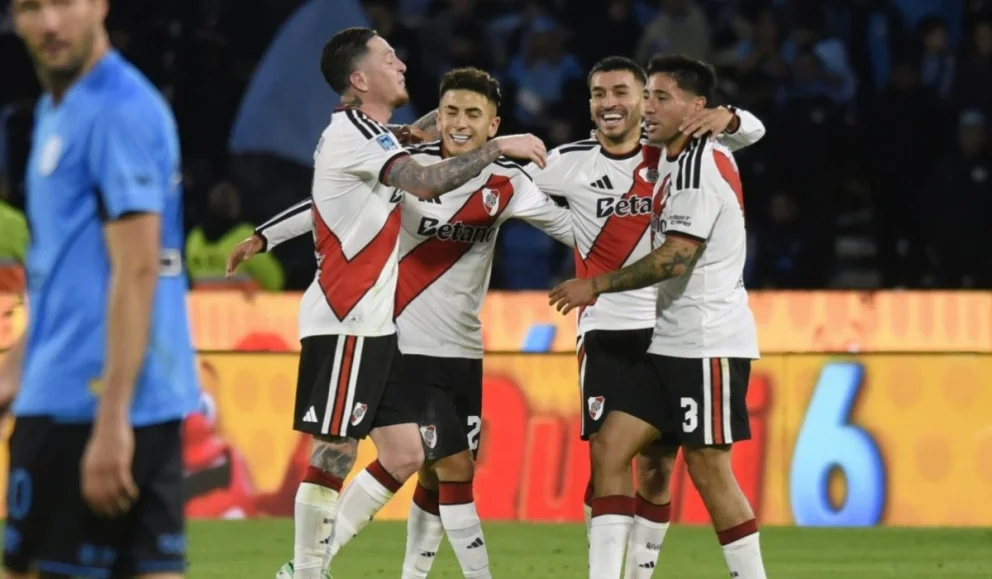 River brilló en Córdoba y se llevó tres puntos claves de cara al final del campeonato. Foto: Olé
