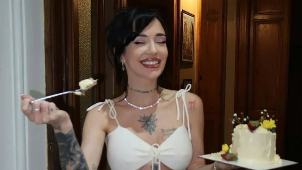 La Joaqui se mostró conmovida ante la sorpresa de cumpleaños, que le organizó su pareja Tiago PZK.