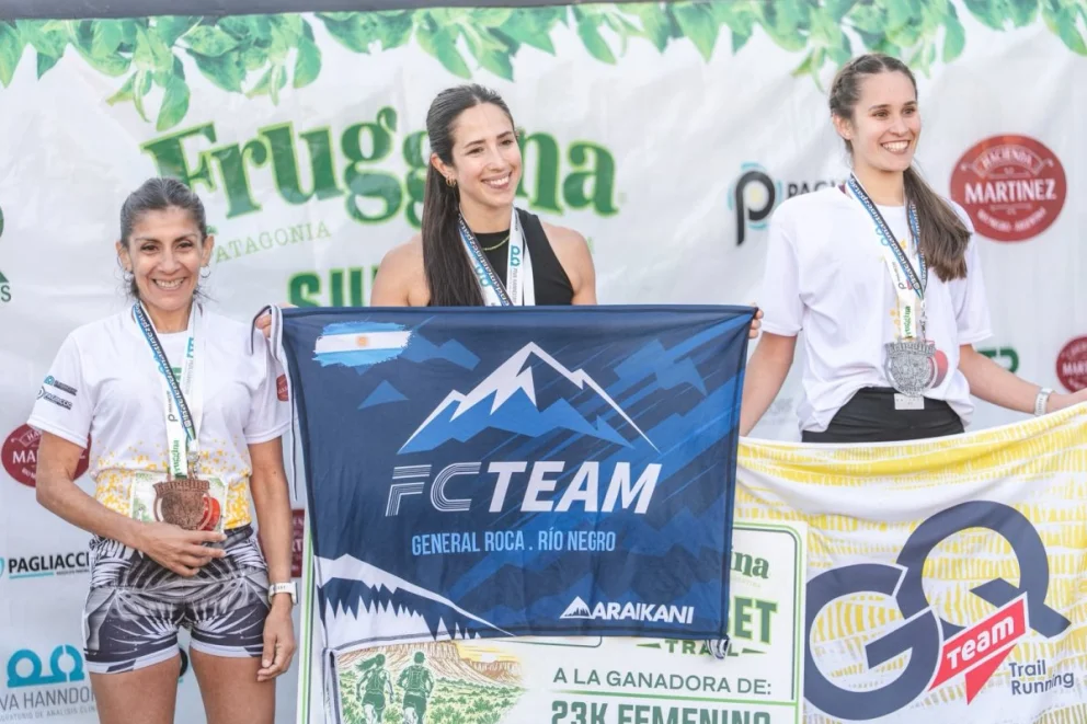 Podio general femenino 23 km.