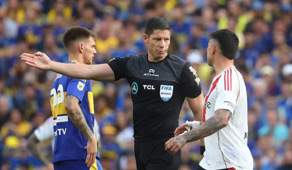 Nicolás Ramírez será el árbitro del Superclásico. Foto: Archivo