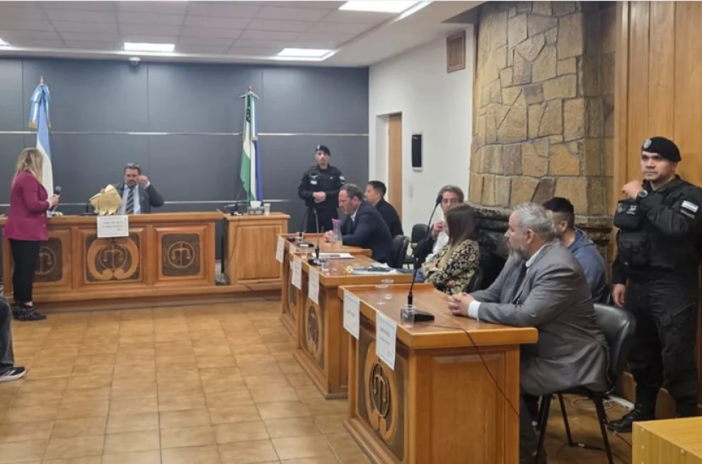 El policía rionegrino fue declarado culpable del homicidio triplemente calificado de la joven de 22 años.